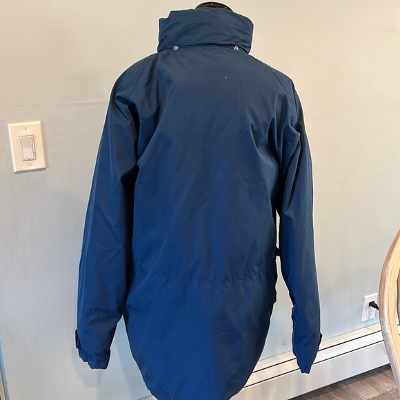 Men’s blue North Face heavy coat sz L - Picture 3 of 4